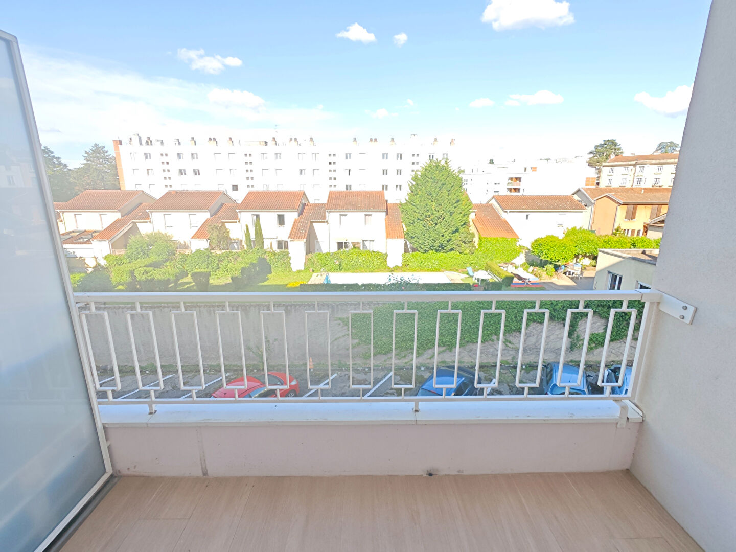 Appartement  refait \u00e0 neuf Tassin La Demi Lune 2 pi\u00e8ce(s) 44 m2 2